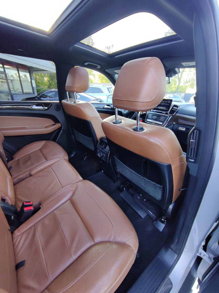 Used 2018 Mercedes-Benz GLS 450 GLS 450 4MATIC Sport Utility 4 w/ Premium Package image 11