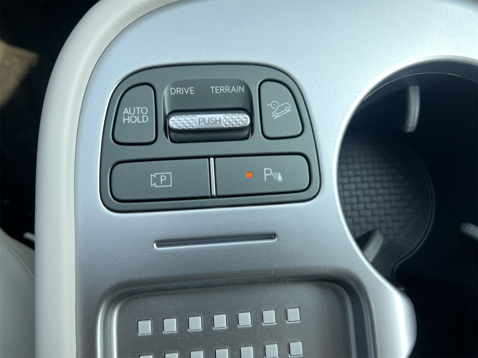 New 2026 Hyundai Ioniq 9 SEL image 25