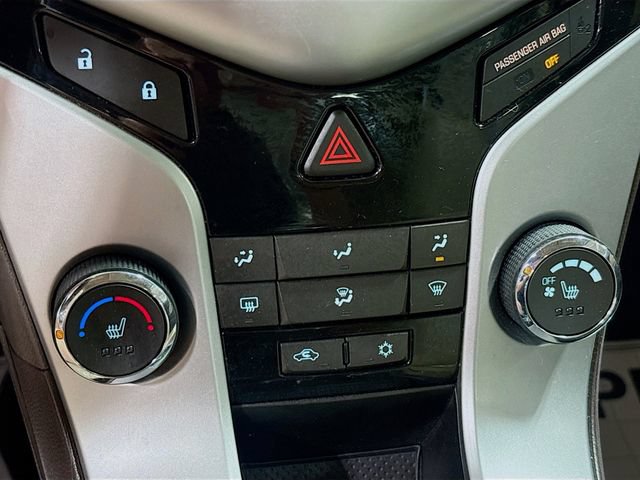 Used 2011 Chevrolet Cruze LT FWD image 11