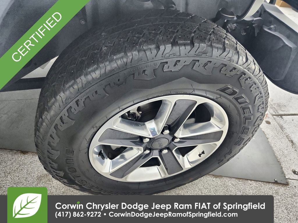 Certified 2019 Jeep Wrangler Unlimited Sahara image 32