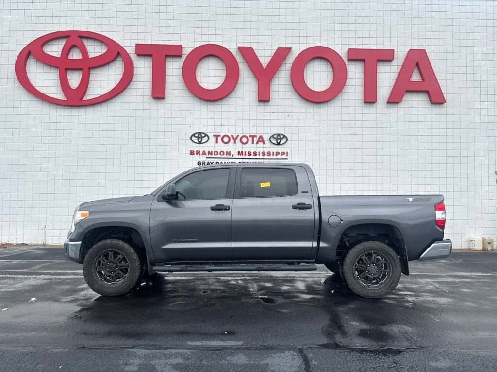 Used 2016 Toyota Tundra SR5 RWD image 4