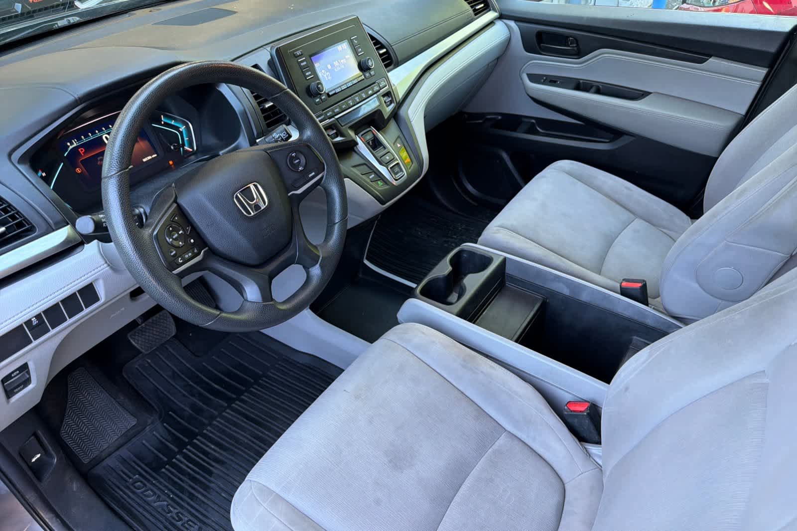 Used 2019 Honda Odyssey LX image 13