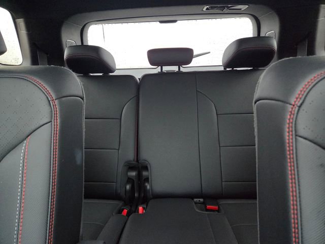 Used 2024 Chevrolet Traverse RS w/ LPO, Floor Liner Package AWD/4WD image 55