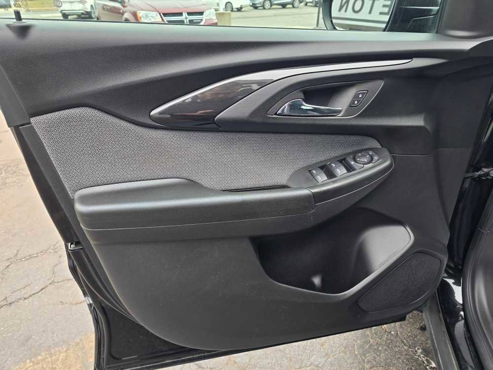 Used 2022 Chevrolet TrailBlazer LS image 12