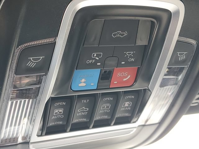 New 2026 RAM 1500 Laramie w/ Sport Appearance Package AWD/4WD image 30