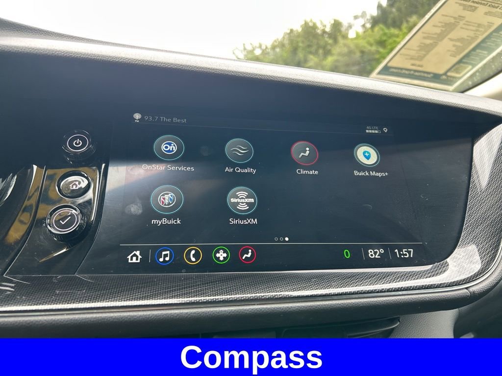 Used 2023 Buick Envision Essence image 27