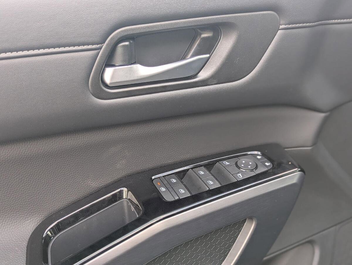 New 2026 Nissan Pathfinder SL AWD/4WD image 20