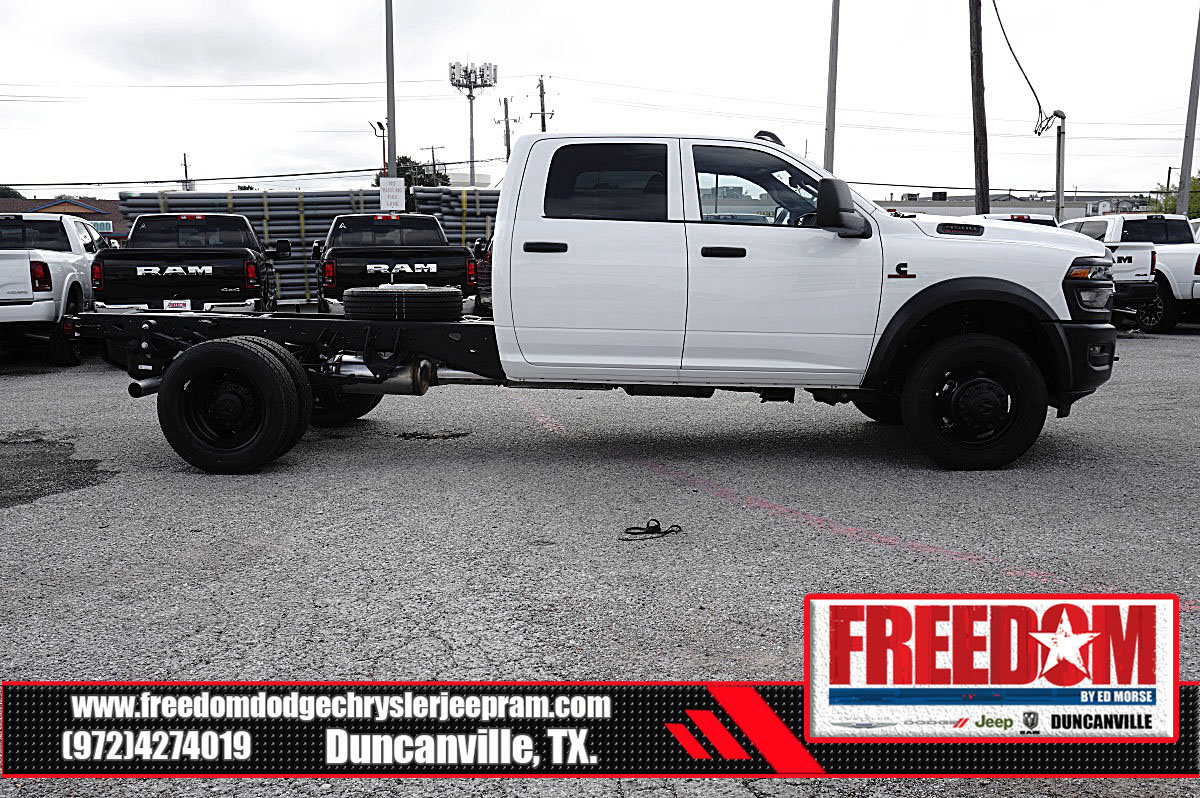 New 2026 RAM 4500 Tradesman w/ Cold Weather Group AWD/4WD image 6