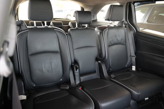 Used 2022 Honda Odyssey Elite image 11
