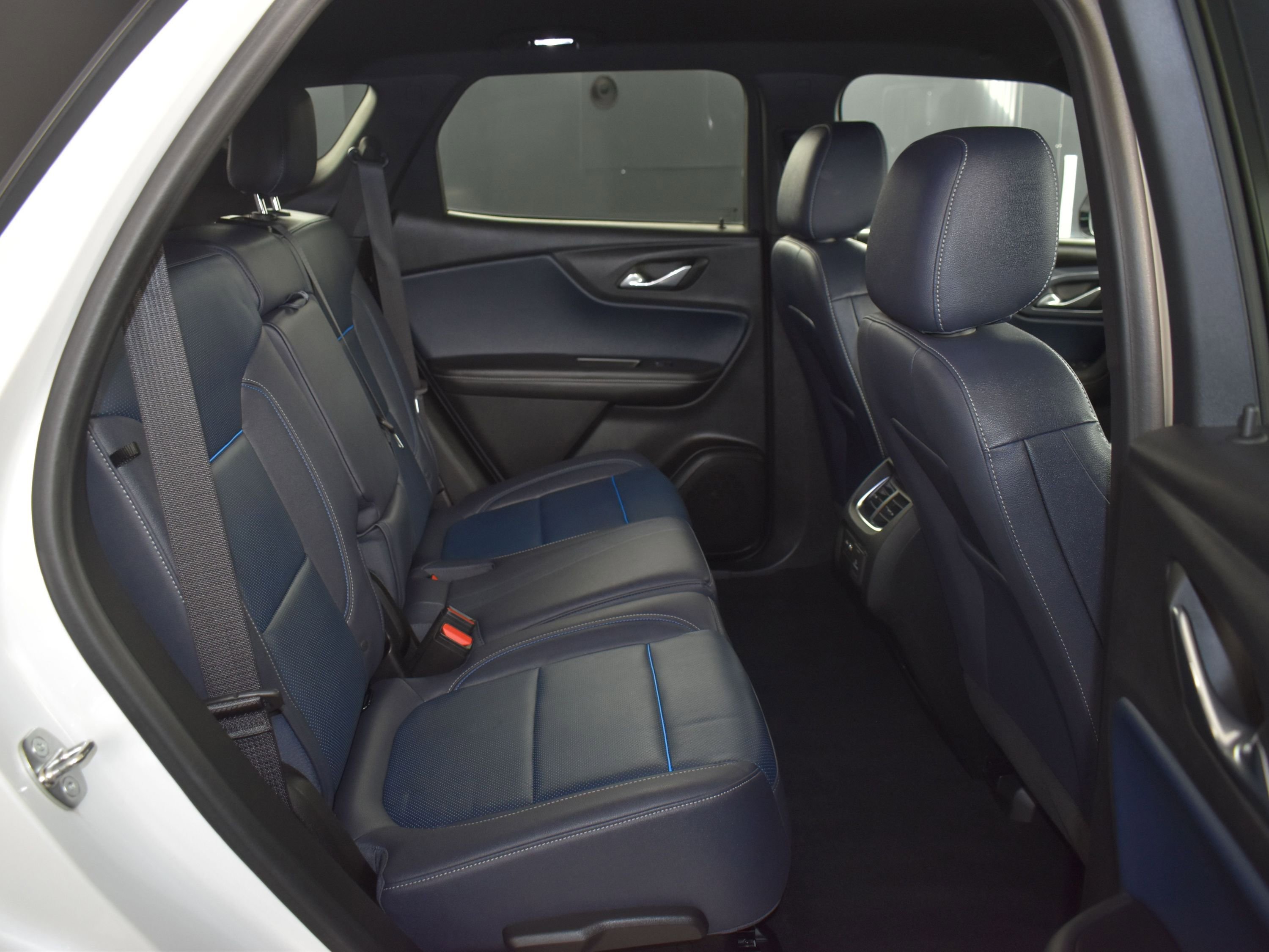 Used 2023 Chevrolet Blazer RS image 13