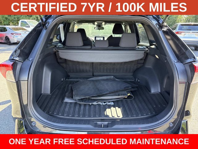 Used 2024 Toyota RAV4 SE AWD/4WD image 12