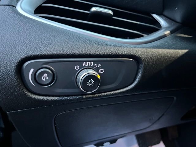 Used 2024 Chevrolet Malibu LT image 26