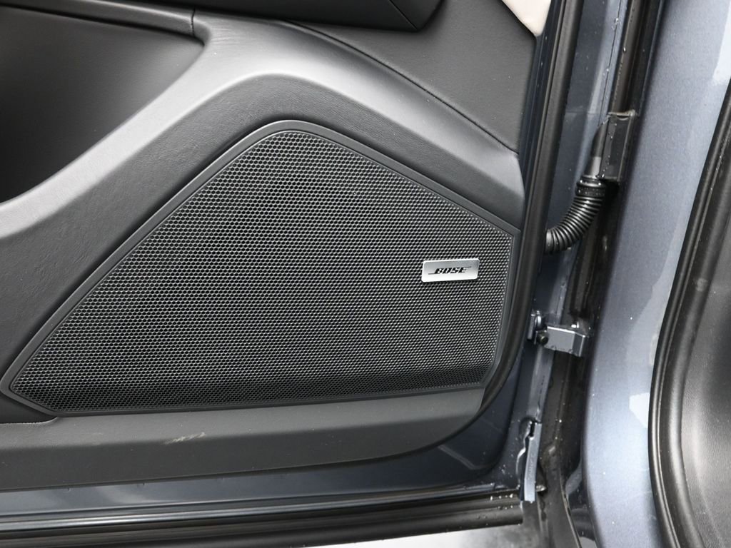 New 2026 Porsche Cayenne Coupe image 13