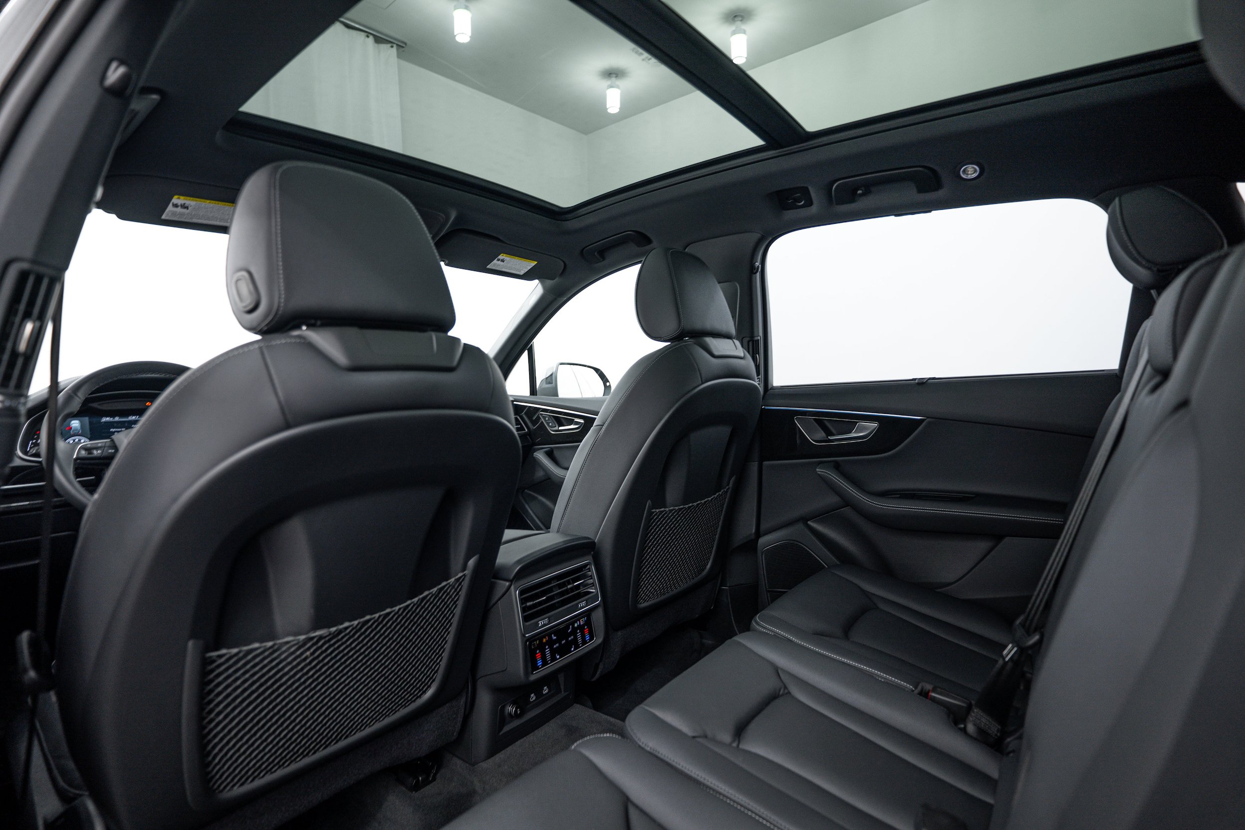 Certified 2025 Audi Q7 3.0T Premium Plus w/ Premium Plus Package AWD/4WD image 19