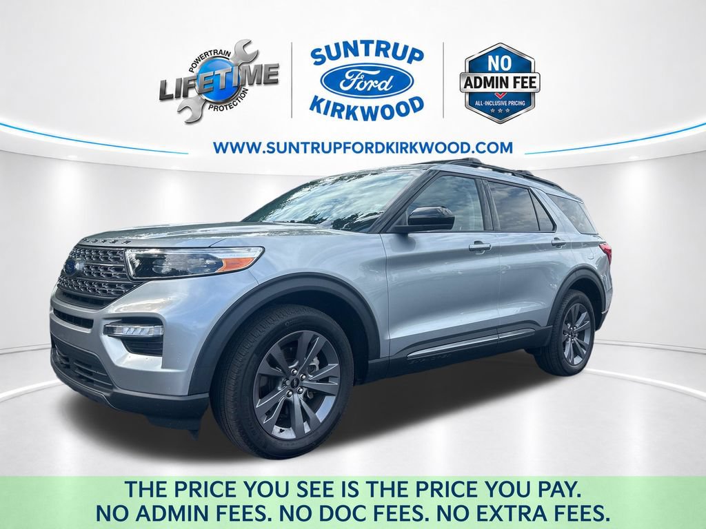 Used 2024 Ford Explorer XLT w/ Equipment Group 202A AWD/4WD image 1