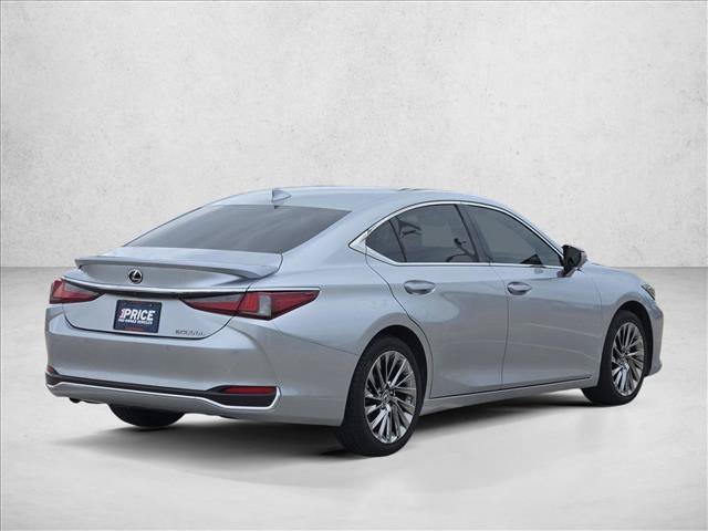 Used 2024 Lexus ES 300h w/ Technology Package FWD image 5