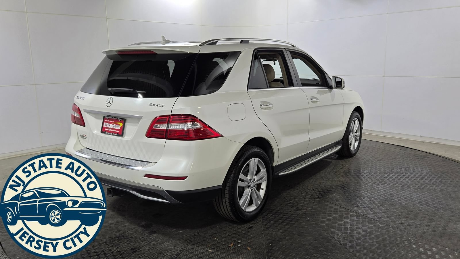 Used 2014 Mercedes-Benz ML 350 4MATIC w/ Premium 1 Package image 7