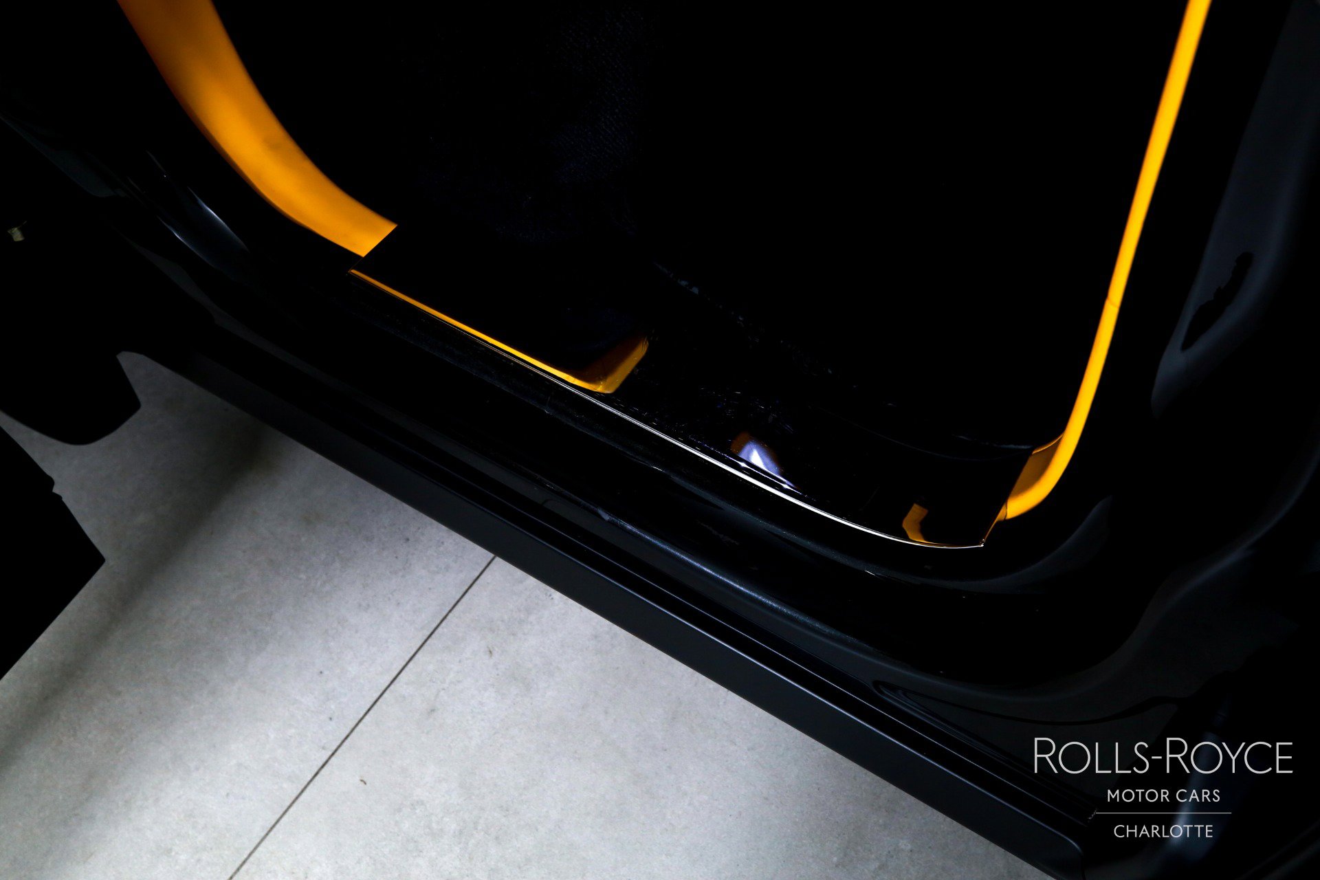 Used 2022 Rolls-Royce Cullinan image 30