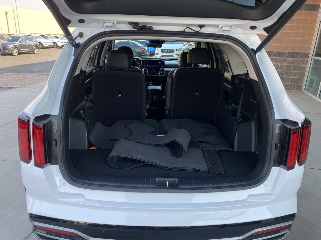 Used 2022 Kia Sorento SX FWD image 12
