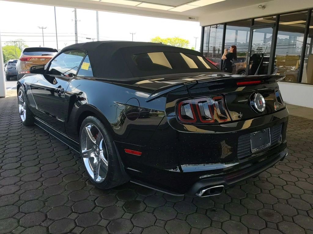 Used 2014 Ford Mustang GT Premium w/ Electronics Package RWD image 8