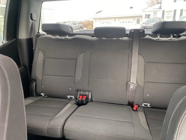 Used 2023 Chevrolet Silverado 1500 Custom AWD/4WD image 16