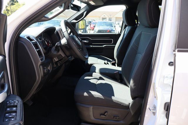 Used 2025 RAM 2500 Big Horn image 29