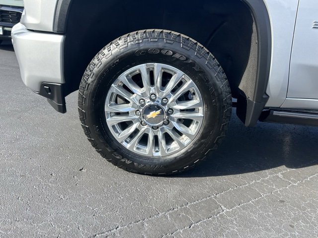 Certified 2023 Chevrolet Silverado 3500 High Country image 9
