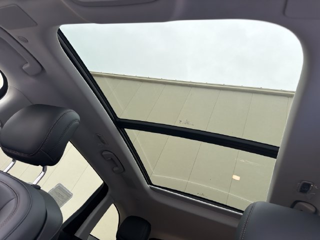 New 2026 Lincoln Nautilus Reserve AWD/4WD image 34