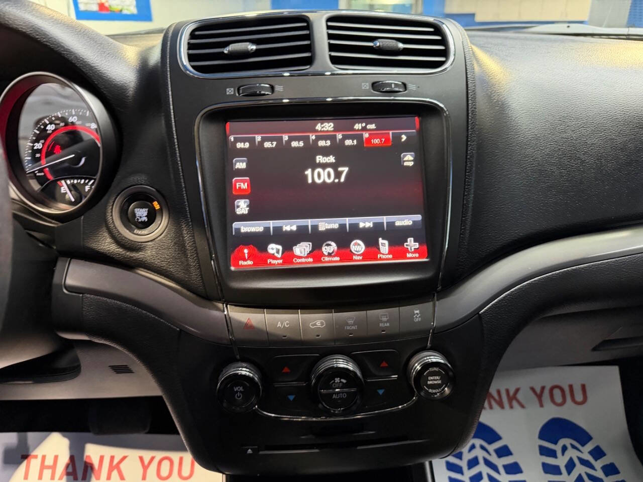 Used 2015 Dodge Journey Crossroad w/ Flexible Seating Group FWD image 24