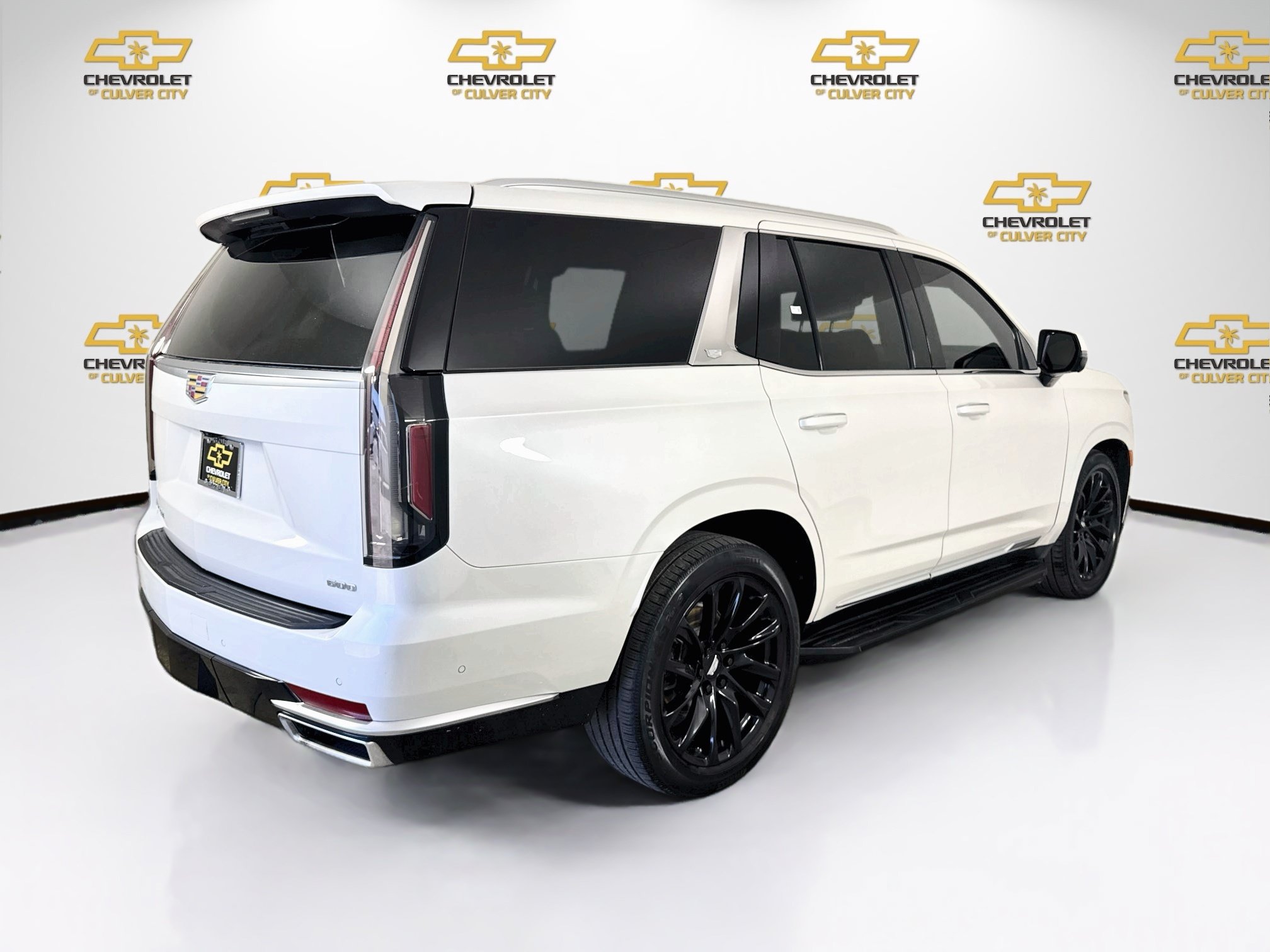 Used 2021 Cadillac Escalade Premium Luxury w/ Driver Assist Tech Package RWD image 8
