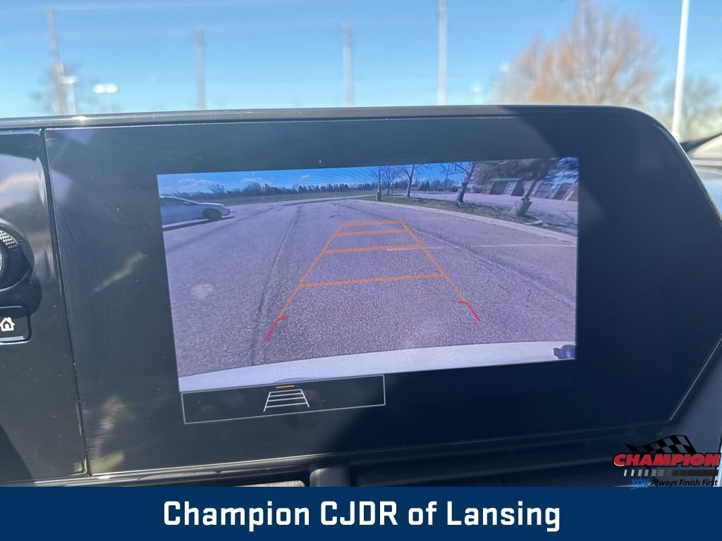 Used 2025 Chevrolet Trax LS w/ Driver Confidence Package image 28