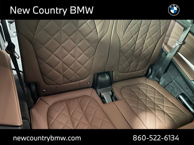 New 2027 BMW X7 xDrive40i w/ M Sport Package AWD/4WD image 28