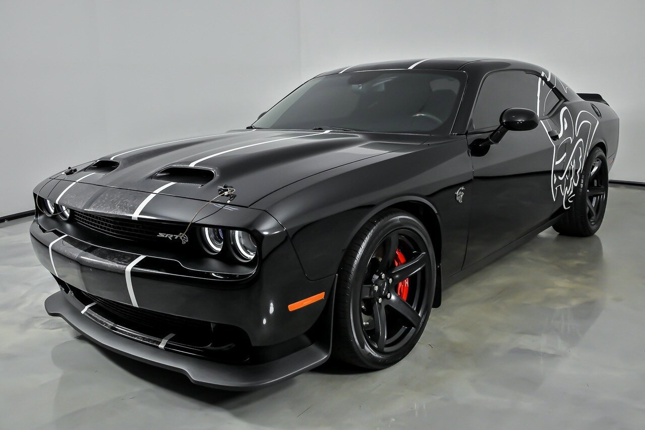Used 2021 Dodge Challenger SRT Hellcat Redeye RWD image 6