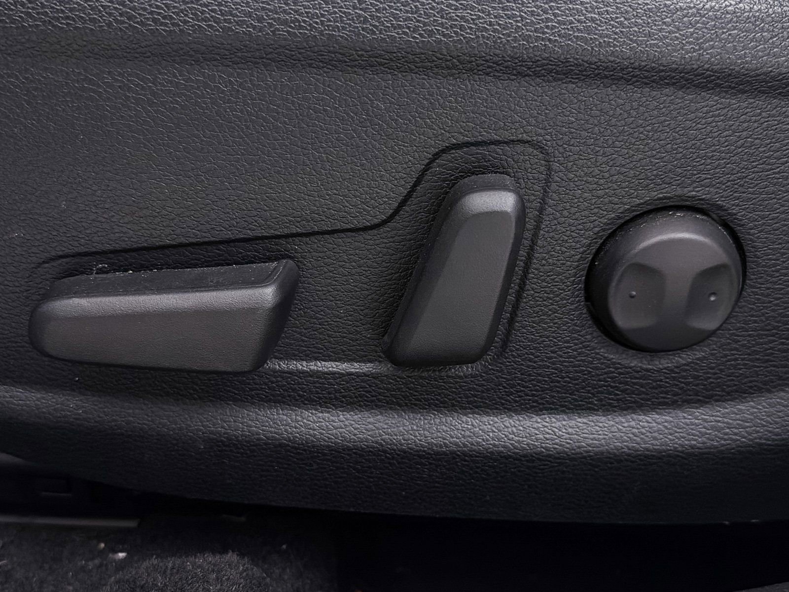 Used 2023 Kia Forte GT-Line w/ GT-Line Premium Package image 22