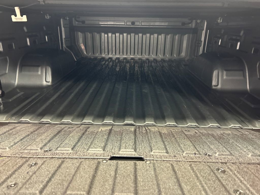 Used 2025 Chevrolet Silverado 1500 RST w/ Convenience Package II image 24