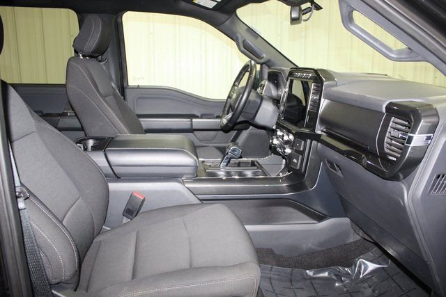 Used 2021 Ford F150 XLT w/ Equipment Group 302A High image 12