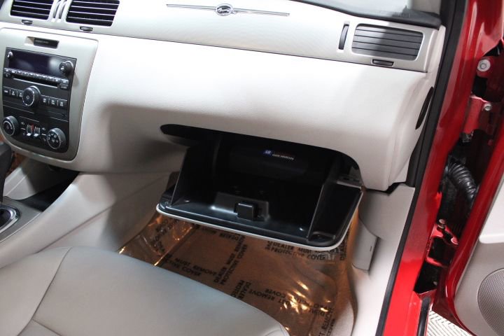 Used 2008 Chevrolet Impala SS w/ Convenience Package image 20