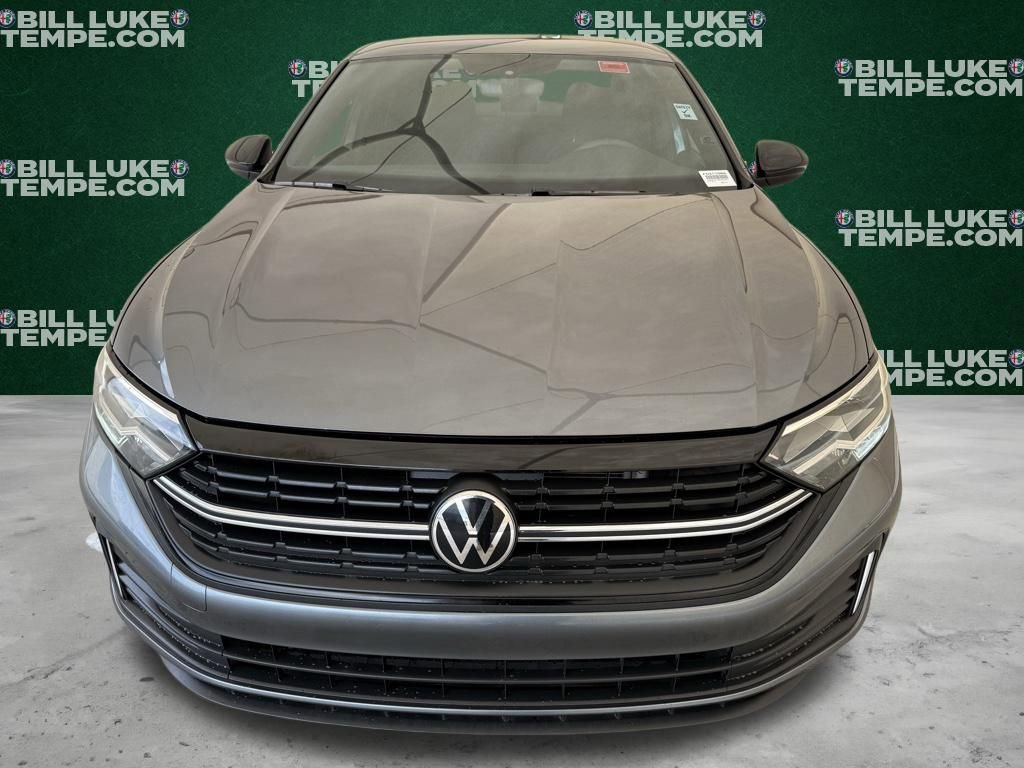 Used 2023 Volkswagen Jetta Sport image 6