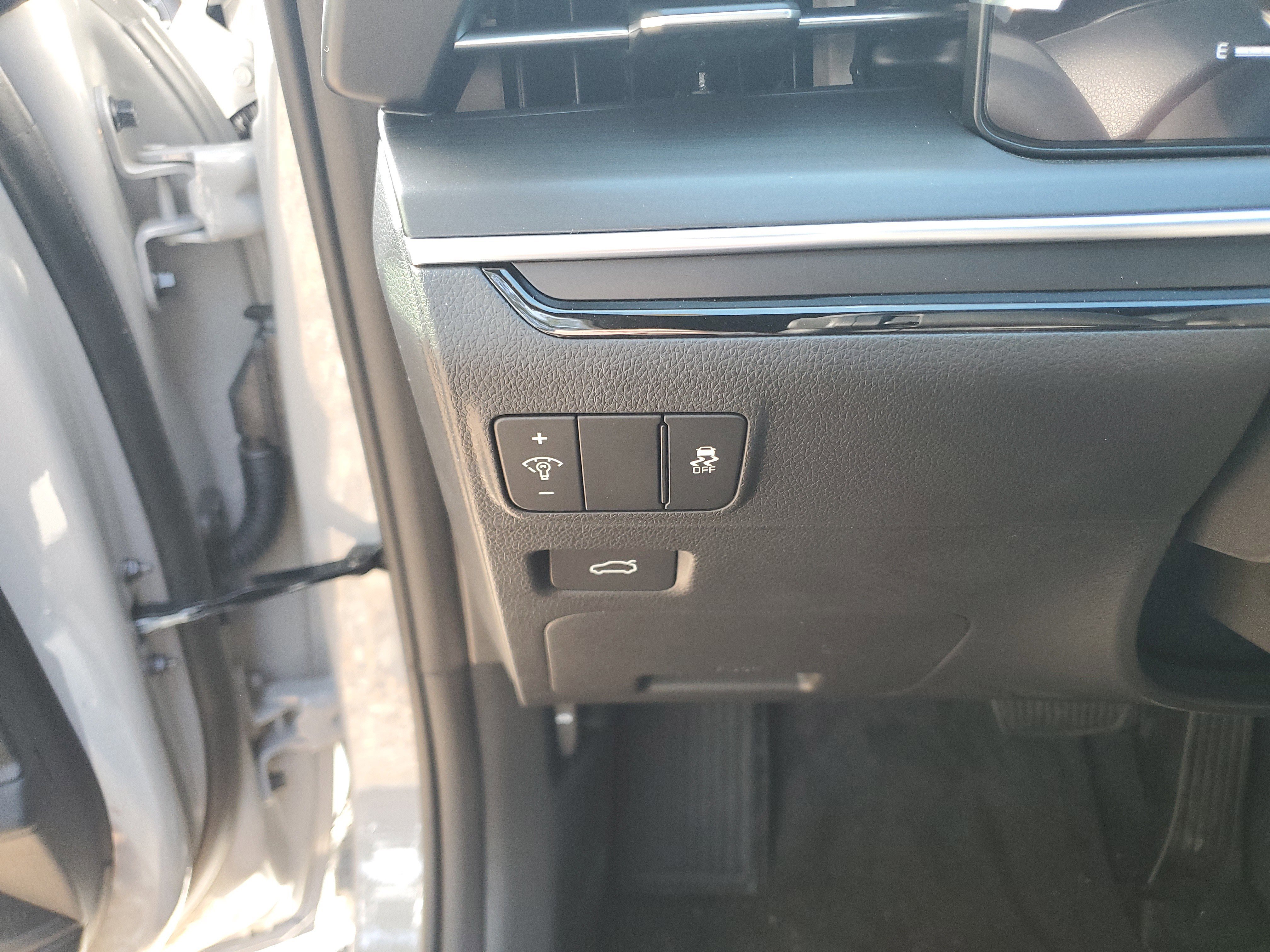 New 2026 Kia K5 GT-Line w/ GT-Line Premium Package FWD image 30