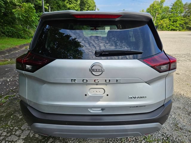 Used 2023 Nissan Rogue SV AWD/4WD image 7
