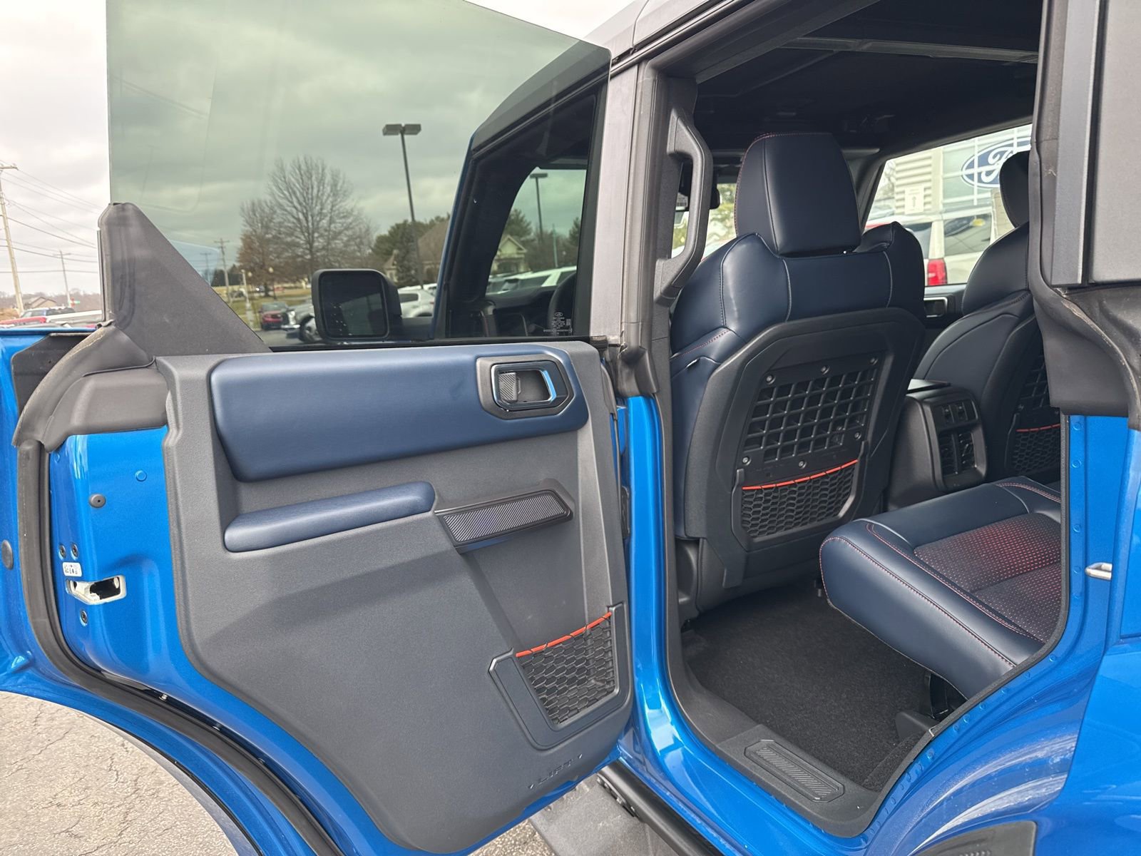 New 2025 Ford Bronco Raptor w/ Interior Carbon Fiber Pack image 33