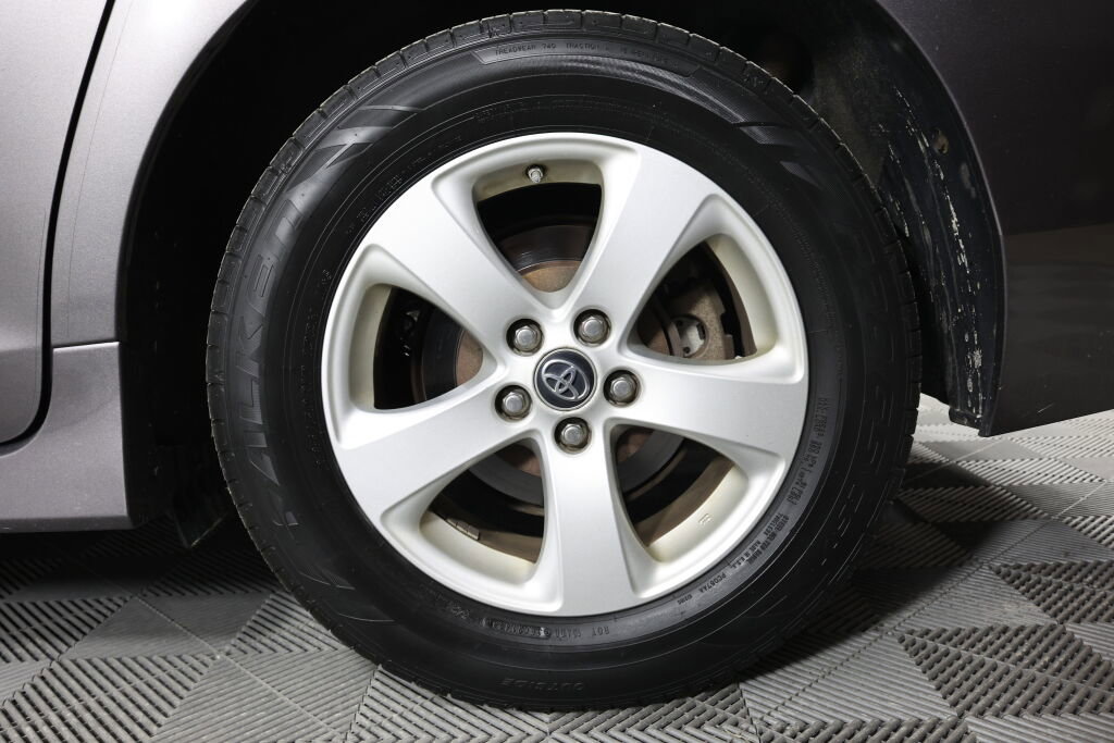 Used 2018 Toyota Sienna LE FWD image 8