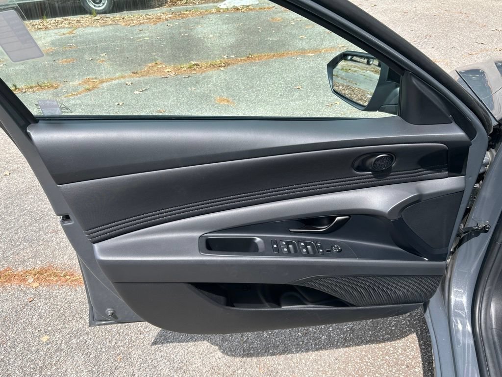 Certified 2026 Hyundai Elantra SEL Sport Premium FWD image 14
