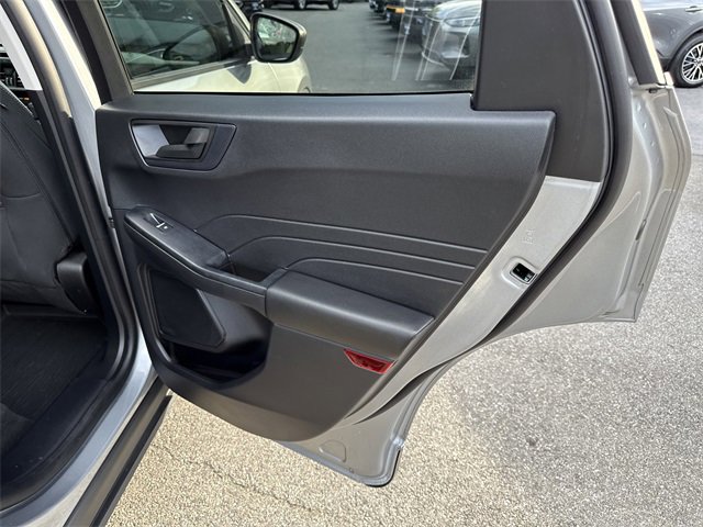 Used 2022 Ford Escape SE w/ Convenience Package image 30