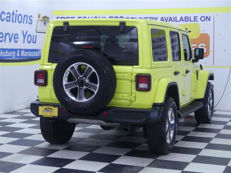 Used 2023 Jeep Wrangler Unlimited Sahara w/ Cold Weather Group AWD/4WD image 7