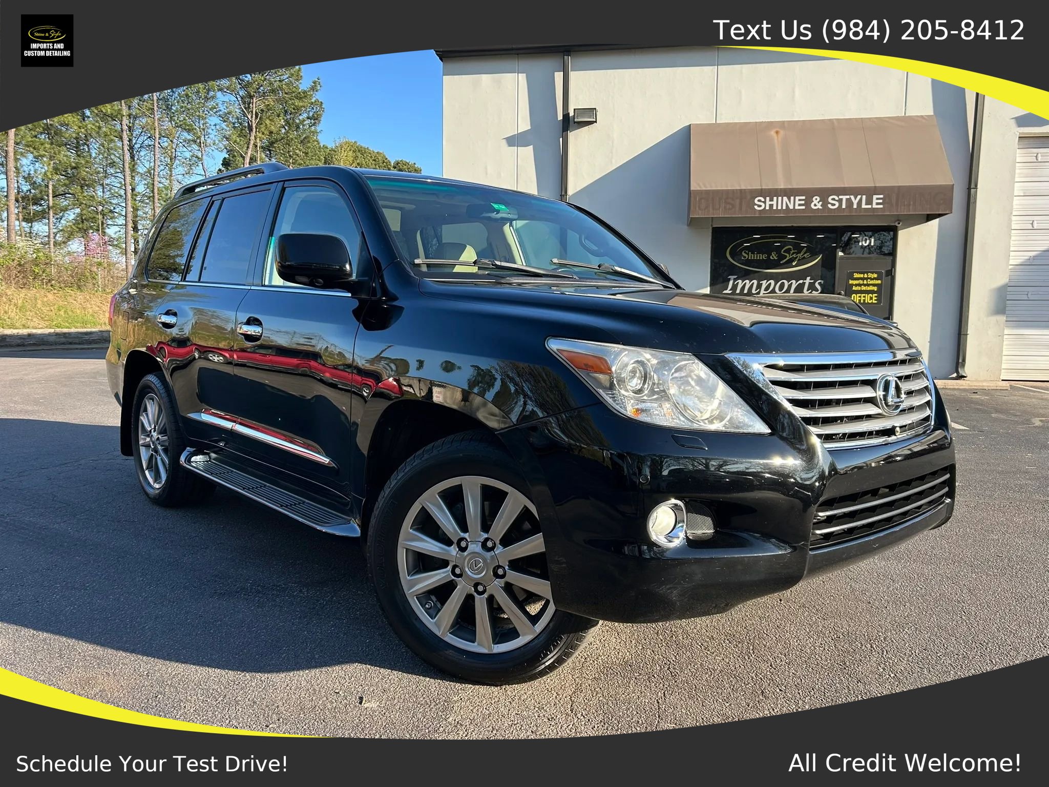Used 2010 Lexus LX 570 LX 570 Sport Utility 4D image 1