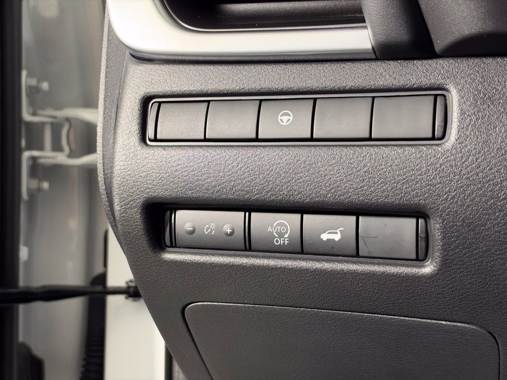 Certified 2023 Nissan Rogue SV w/ SV Premium B Package FWD image 21