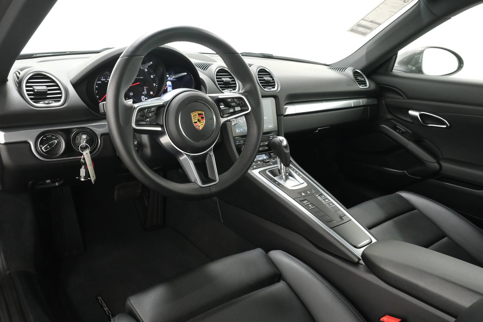 Used 2021 Porsche 718 Cayman RWD image 10