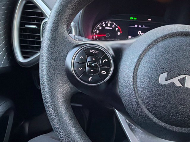 Used 2022 Kia Soul LX w/ Technology Package FWD image 14