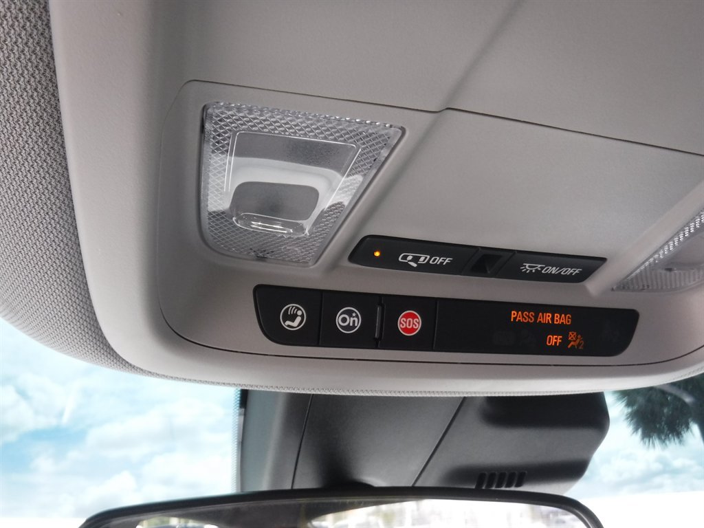 Used 2023 Chevrolet Malibu LS FWD image 13